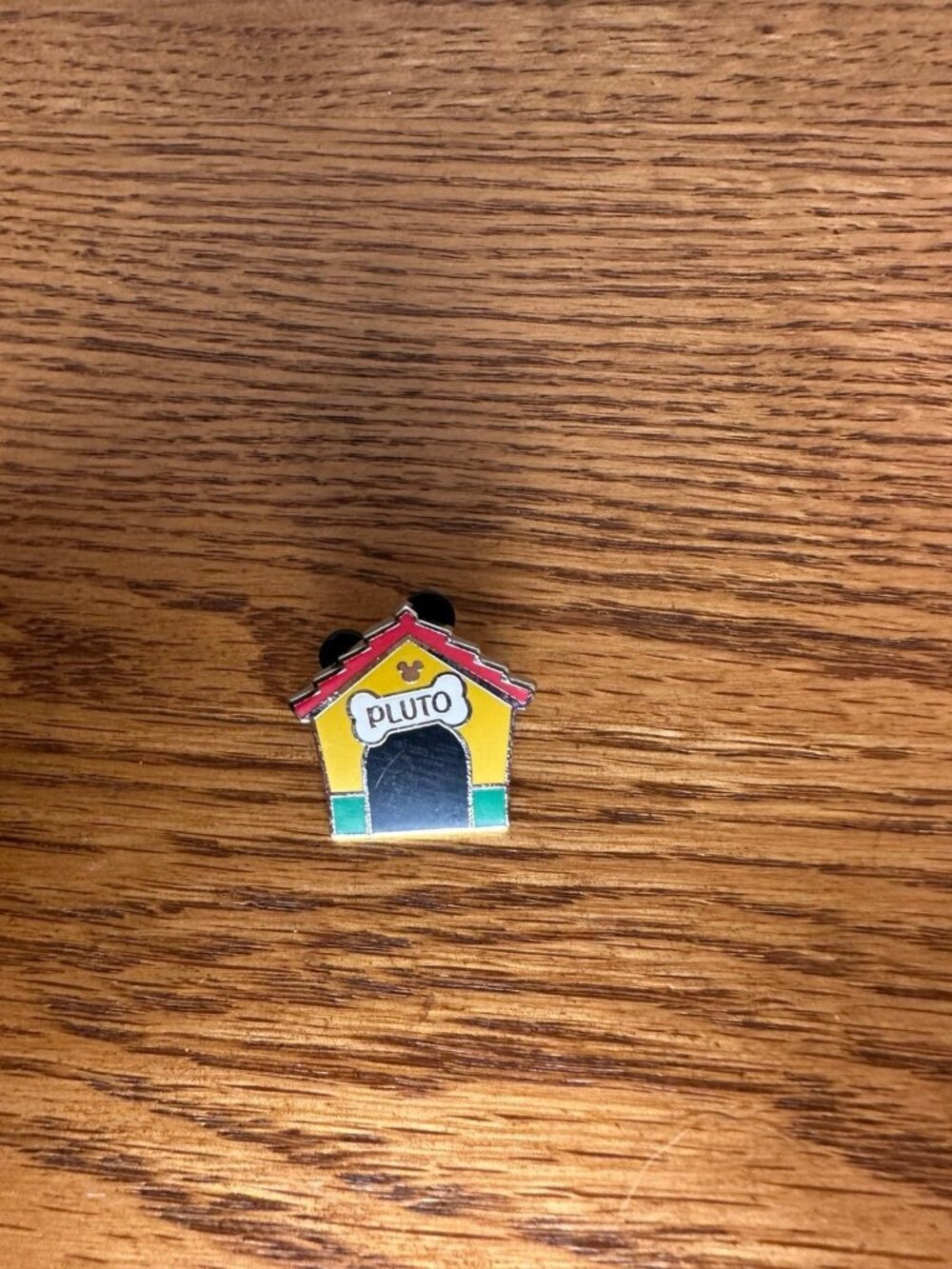 2019 Disney Hidden Mickey Doghouses Pluto Pin Authentic